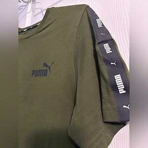 Teens medium Army green Puma tshirt